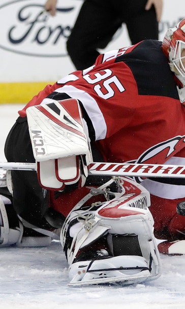 Bailey scores only SO goal, Islanders beat Devils 2-1